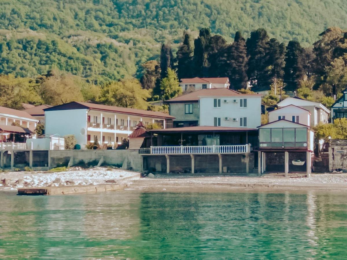 Mini Hotel Vavilon New Athos Exterior foto