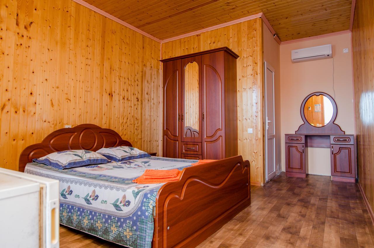 Mini Hotel Vavilon New Athos Exterior foto